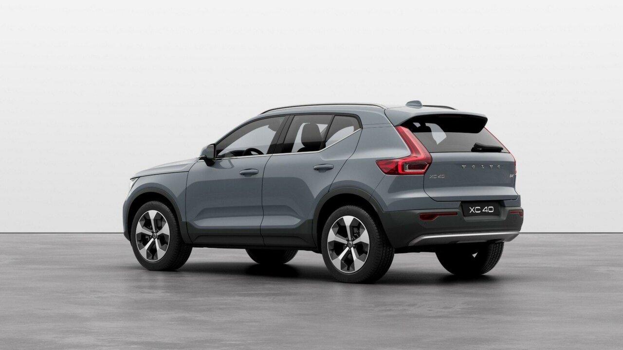 Volvo  XC40 Ultimate, B4 AWD Mild hybrid, Petrol, Bright