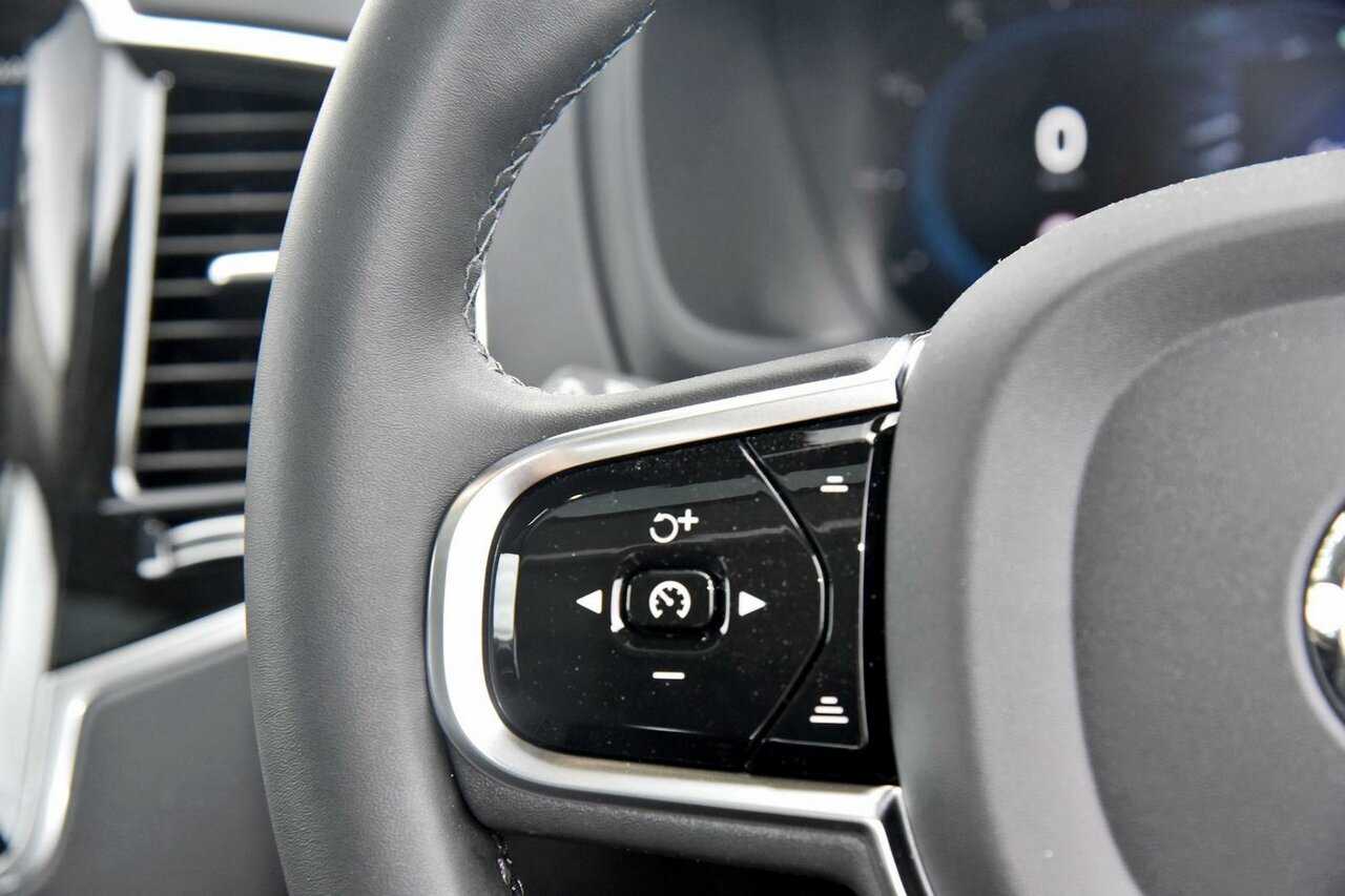 Volvo  XC90 Ultimate, B5 AWD Mild hybrid, Petrol, Bright, 7 Seats