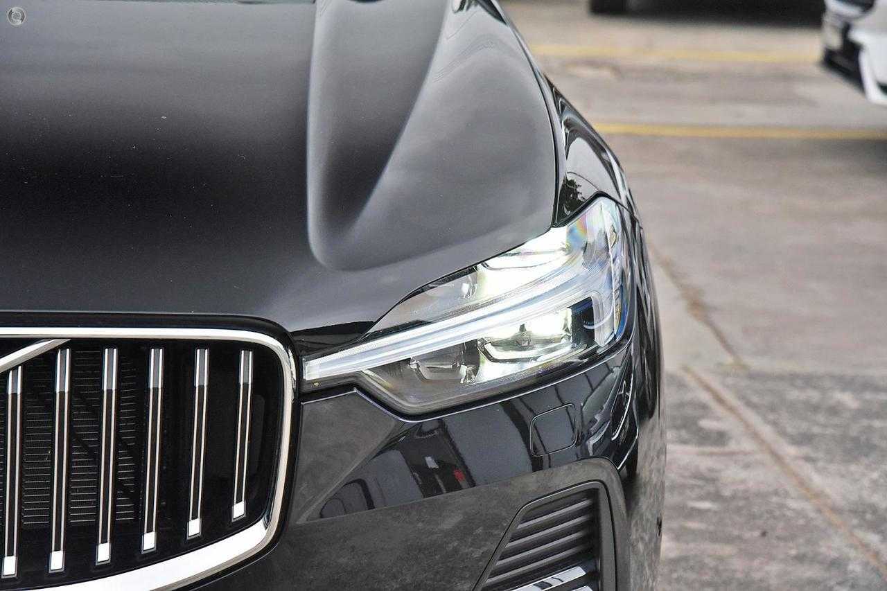 Volvo  XC60 Ultra, B5 AWD Mild hybrid, Petrol, Bright