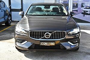 Volvo  S60 Ultimate, B5 AWD Mild Hybrid, Petrol, Bright