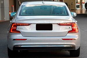 Volvo  S60 Ultra, B5 AWD Mild hybrid, Petrol, Bright