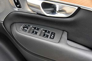 Volvo  XC90 Ultimate, B5 AWD Mild hybrid, Petrol, Bright, 7 Seats