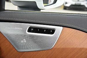 Volvo  XC90 Ultimate, B5 AWD Mild hybrid, Petrol, Bright, 7 Seats