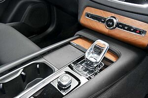 Volvo  XC90 Ultimate, B5 AWD Mild hybrid, Petrol, Bright, 7 Seats