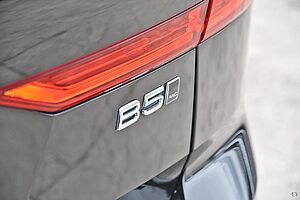 Volvo  XC60 Ultra, B5 AWD Mild hybrid, Petrol, Bright